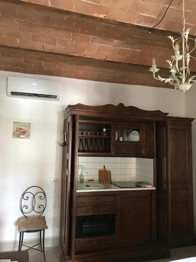 Country B&B Corniola 恩波利 外观 照片